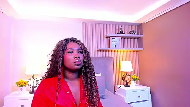 SerenaWinslow online show from July 26, 12:46 pm