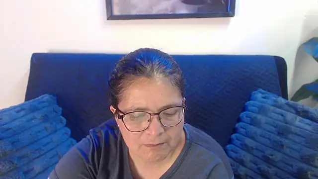 Linda banks  online show from December 21, 2:49 am