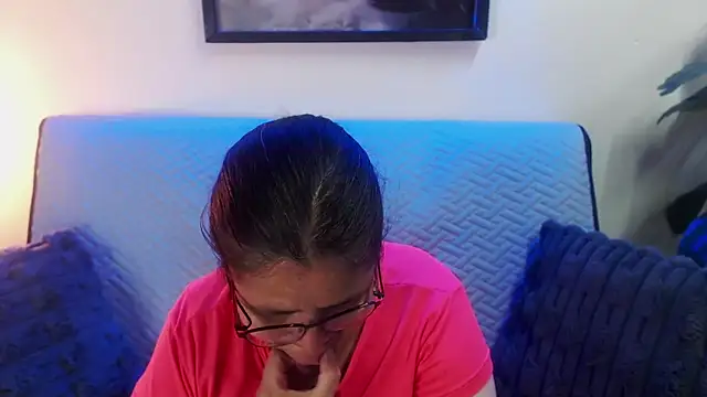 Linda banks  online show from November 28, 1:41 am