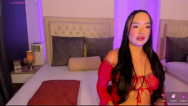 Snapshot of Sammanta_Grey chatting on October 11, 8:33 pm Sammanta Grey online show from October 11, 8:33 pm