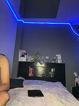 Kailertwink online show from July 3, 5:57 am