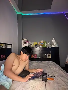 Kailertwink online show from June 11, 4:37 pm