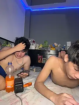 Kailertwink online show from July 20, 7:36 pm