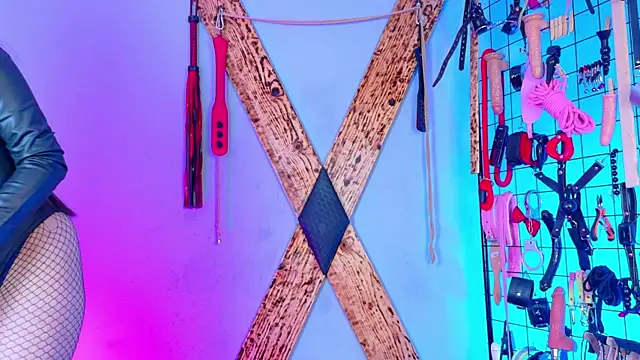 DominatedDesires BDSM online show from September 22, 11:30 am