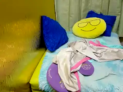 xxloveheart online show from July 14, 12:55 am