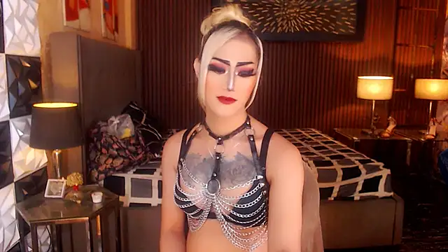 HorseCockDivine online show from April 29, 10:51 am