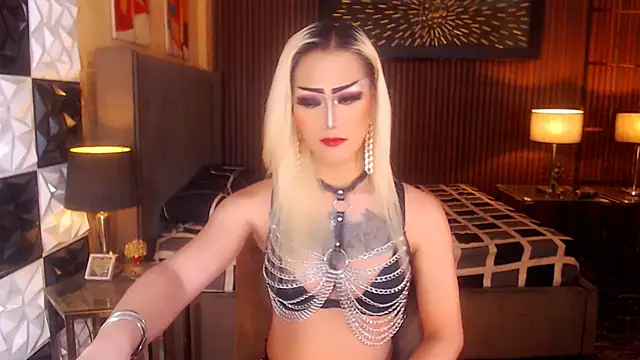 HorseCockDivine online show from April 30, 7:30 pm