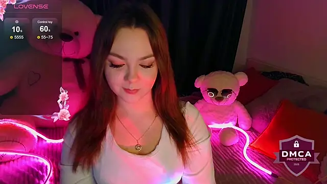 ApheliaDream  online show from September 27, 5:09 pm