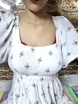 Snapshot of Indian-Aleena chatting on September 30, 8:35 pm Indian-Aleena online show from September 30, 8:35 pm