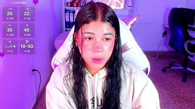 Ivy nt online show from November 9, 12:45 pm