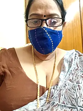 heera-rani online show from December 14, 5:35 am