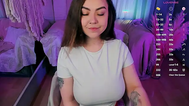 ashton heidii online show from September 23, 10:08 pm