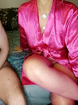 xStepCouplex online show from December 4, 8:31 pm