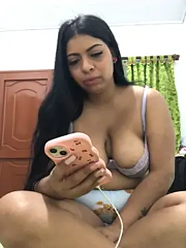 Rachellcooperrr online show from July 8, 10:39 am