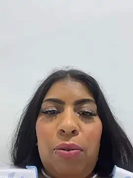 Rachellcooperrr online show from June 16, 7:53 am