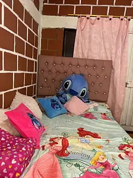 Rachellcooperrr online show from November 19, 5:29 am