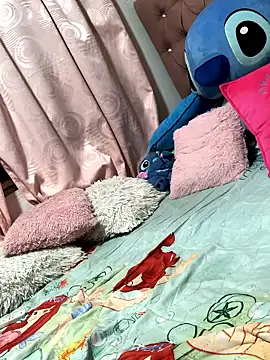 Rachellcooperrr online show from January 12, 3:23 am