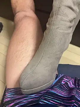 shell215 online show from January 13, 2:32 pm