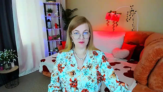 YourUniverser online show from June 14, 4:35 am