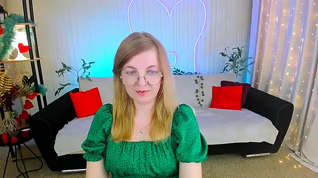 YourUniverser online show from June 20, 10:30 am