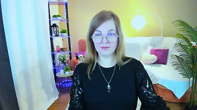 YourUniverser online show from November 16, 11:10 am