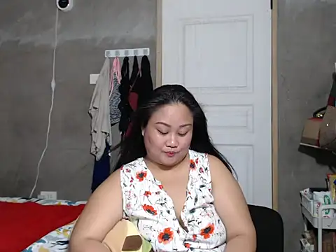 jengrey online show from November 25, 1:52 am