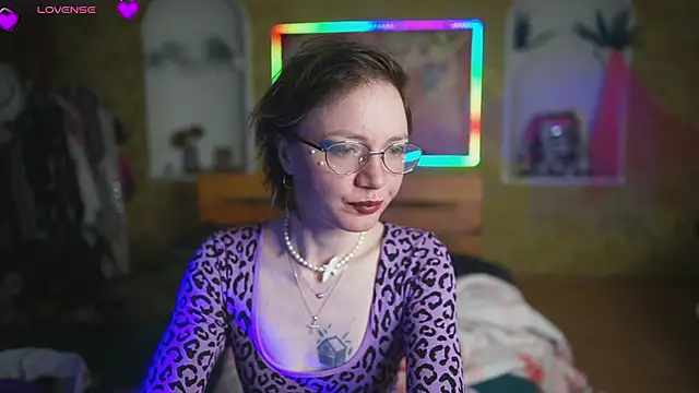 Dia Angel online show from May 5, 12:35 am