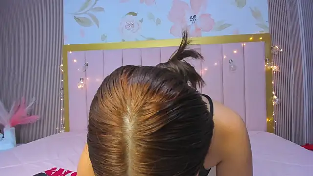 Bella Miia online show from September 19, 12:59 pm