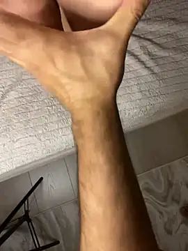 maskybellatr online show from December 18, 11:09 pm