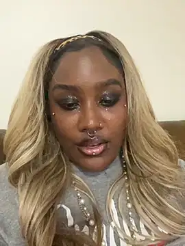 Cocomamii1 online show from November 3, 3:54 am