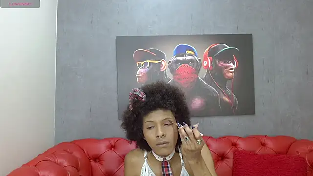 Violett Salvatore online show from December 15, 4:01 pm