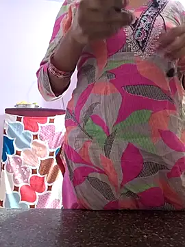 Love-pari077 online show from October 31, 1:29 am