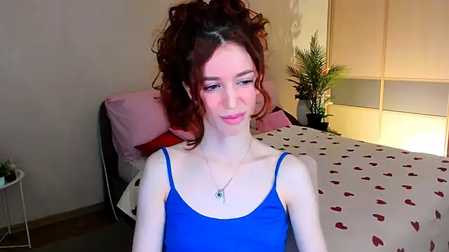 ChristinaConteeree online show from June 6, 7:42 pm