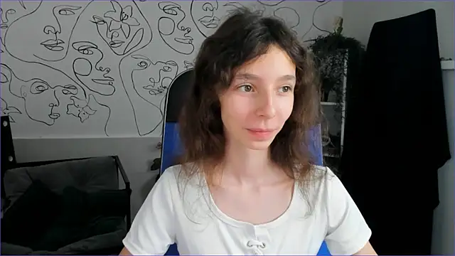 EmmanuellBrown online show from October 14, 10:07 am