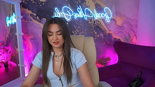 EricaSin online show from June 19, 1:47 pm