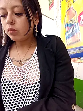 LunaHot 777 online show from January 31, 8:18 pm