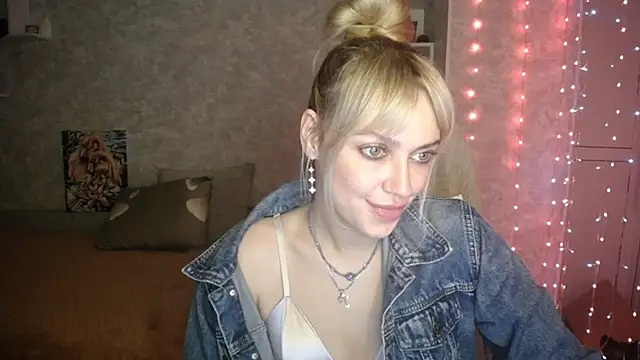 NickyAdamidi online show from October 2, 4:56 pm