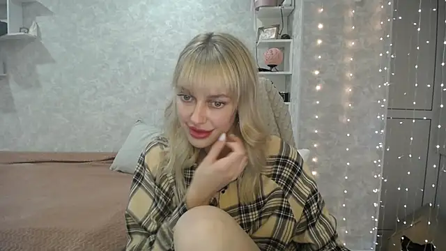 NickyAdamidi online show from September 13, 8:06 pm