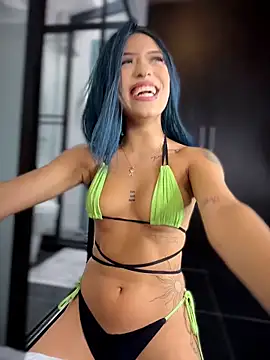 MystiqueXXX online show from March 2, 2:35 pm