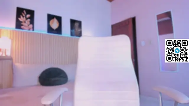 Snapshot of Sirenita_petitexoxo chatting on October 11, 12:41 pm Sirenita petitexoxo online show from October 11, 12:41 pm