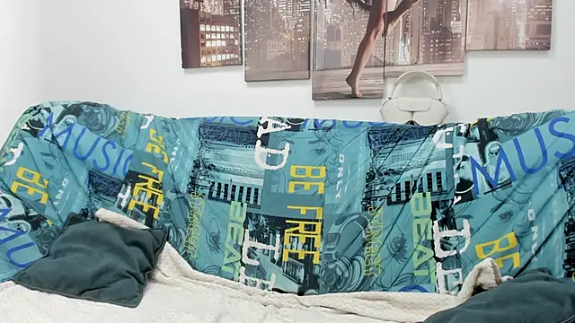 Sunny Sammy online show from November 27, 1:08 am