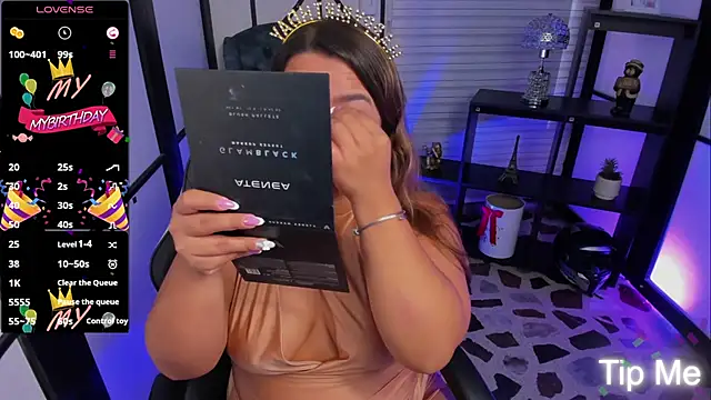 ElaBourn  online show from October 20, 2:20 pm