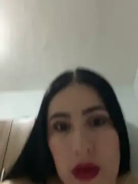 IvettSt  online show from June 14, 4:24 am