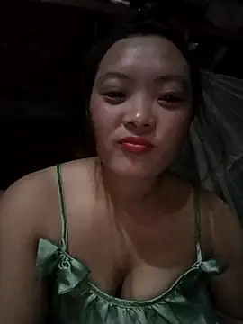 Snapshot of Thuyta chatting on October 8, 1:43 am Thuyta online show from October 8, 1:43 am