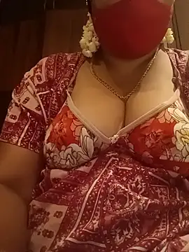Snapshot of Tamil_Sivani chatting on September 9, 1:33 pm Tamil Sivani online show from September 9, 1:33 pm