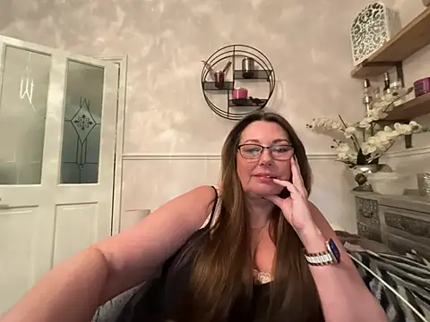 BuxomKitty BBW online show from May 9, 5:48 pm