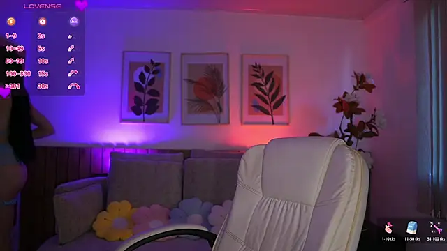 JadeSummerr online show from July 28, 11:50 am