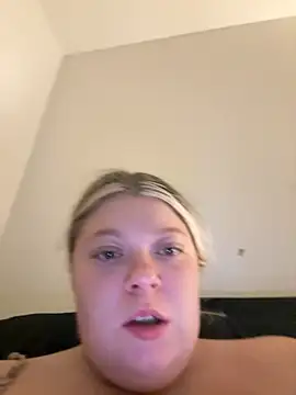 kinkybellexx online show from November 8, 5:56 am