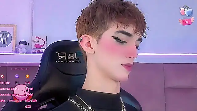 Baby FenixTS online show from February 13, 12:23 am