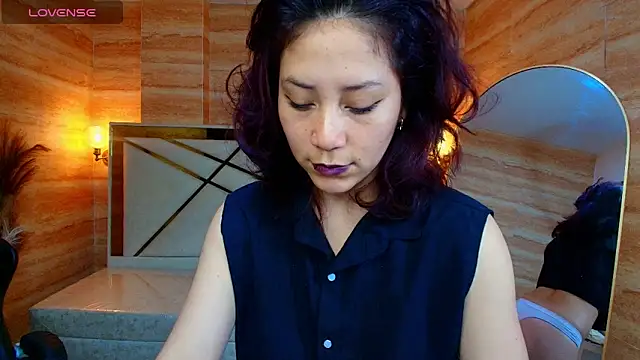 valentina r  online show from December 4, 12:51 pm